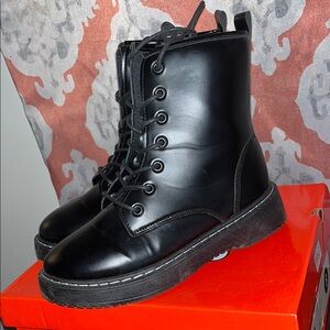 Rouge! Black Lace Up Boots
